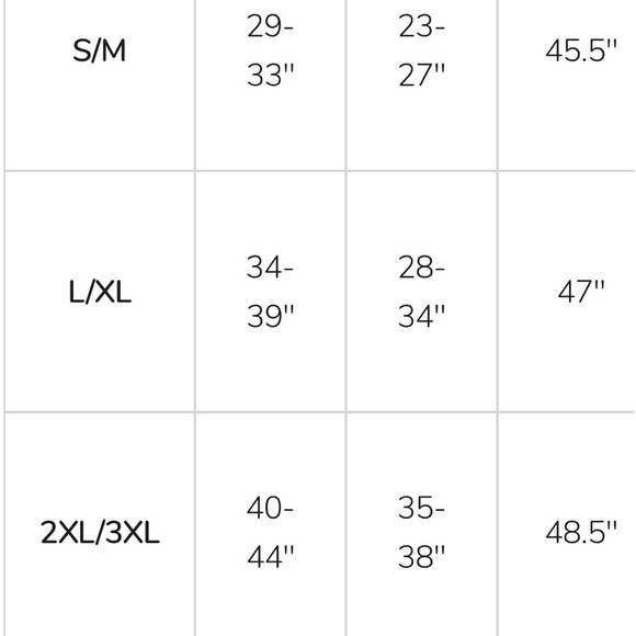 Body Love Basic - Ashley Rose Reeves - Rose Robe - Picture 3 of 4